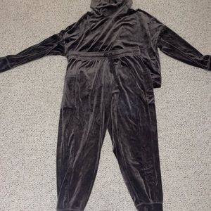 OFFLINE VELOUR TRACKSUIT
